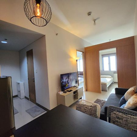 Bloom Residences Condo 2Br Manila Esterno foto