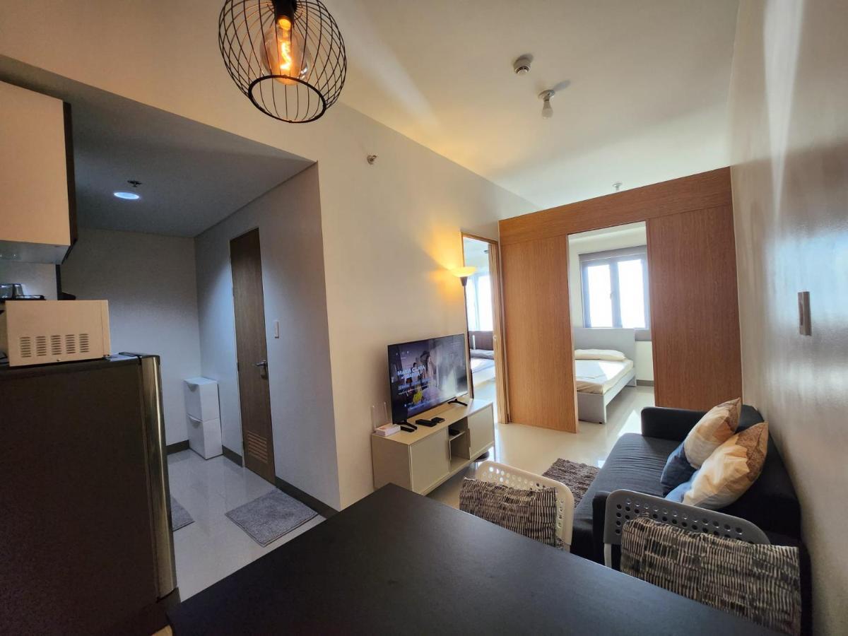 Bloom Residences Condo 2Br Manila Esterno foto