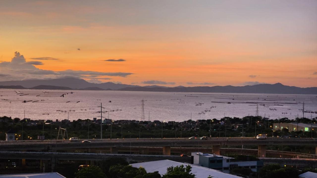 Bloom Residences Condo 2Br Manila Esterno foto