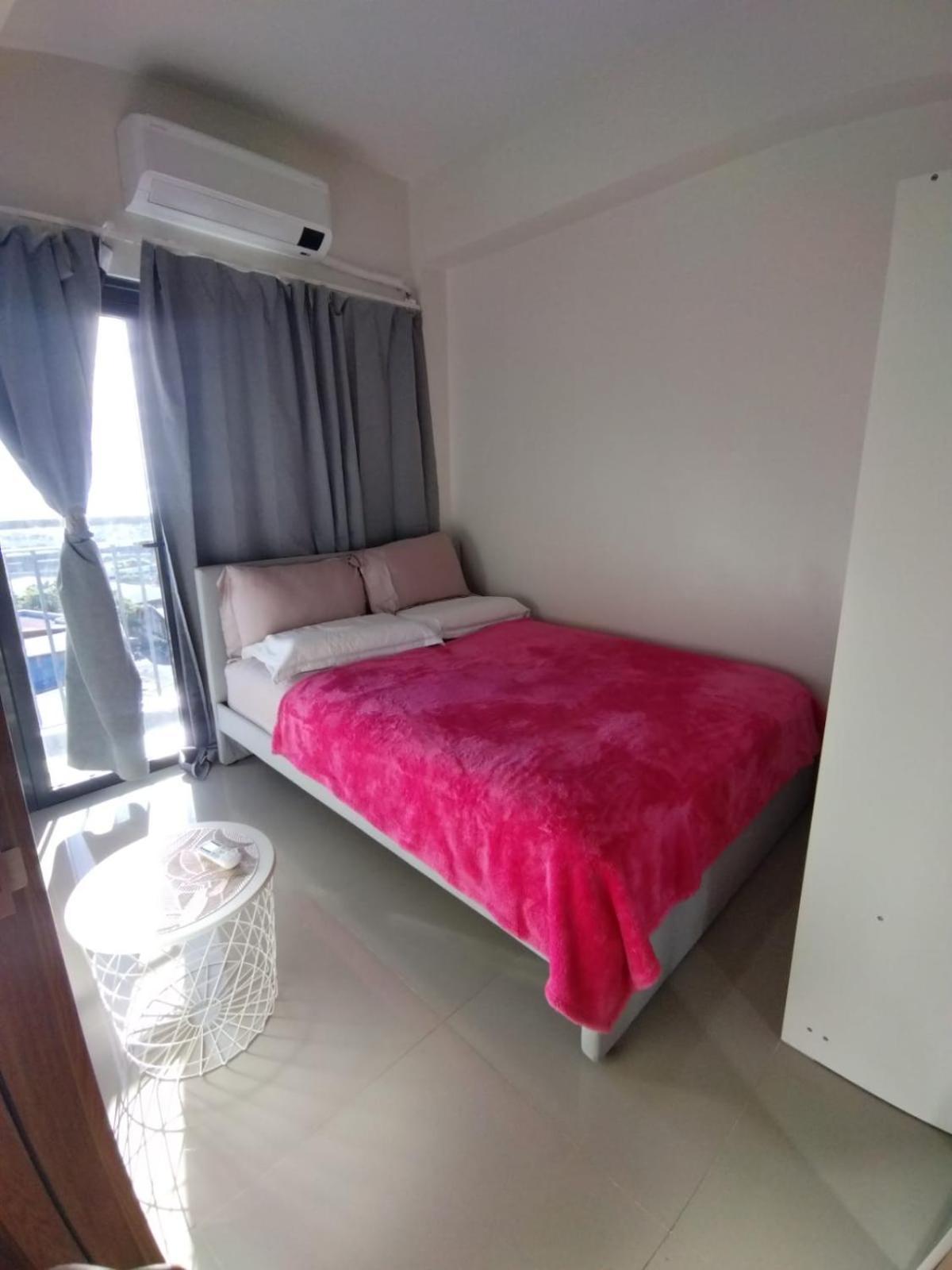 Bloom Residences Condo 2Br Manila Esterno foto